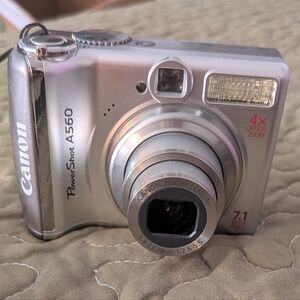 Canon PowerShot A560 Silver Compact Camera Just Posted 2 Photos From The Camera.